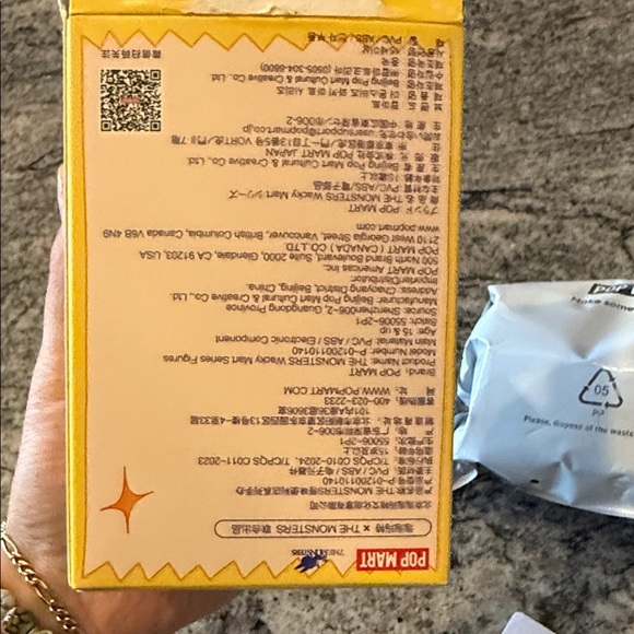 Popmart The Monsters Wacky Mart Figure handmade sandwich - Picture 7 of 9